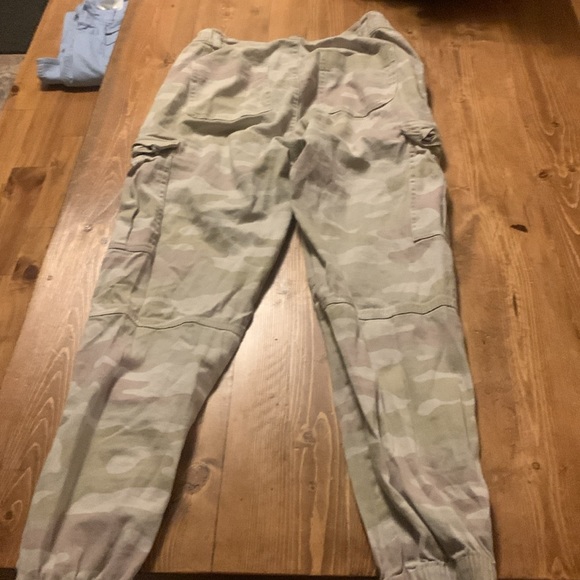 Camo joggers - Picture 2 of 2